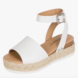 Girls sandals/wedges